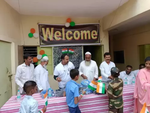 Uniform Distribution in Govt Urdu Primary School, Belathur - Heart Of Giving