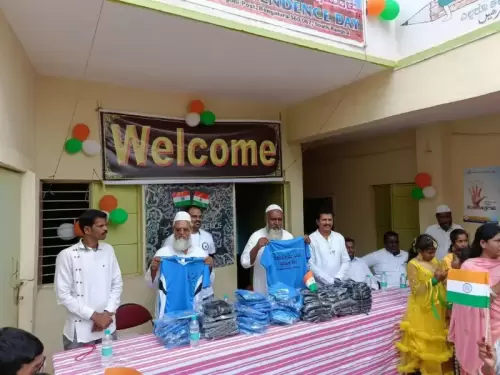 Uniform Distribution in Govt Urdu Primary School, Belathur - Heart Of Giving